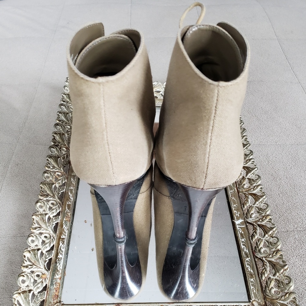 Open toe booties - Picture 2 of 5